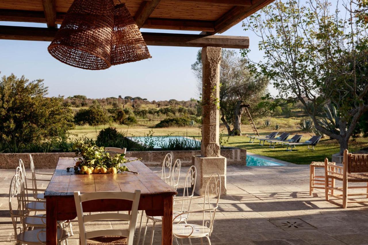 Masseria Del Gigante Carpignano Salentino Exterior photo